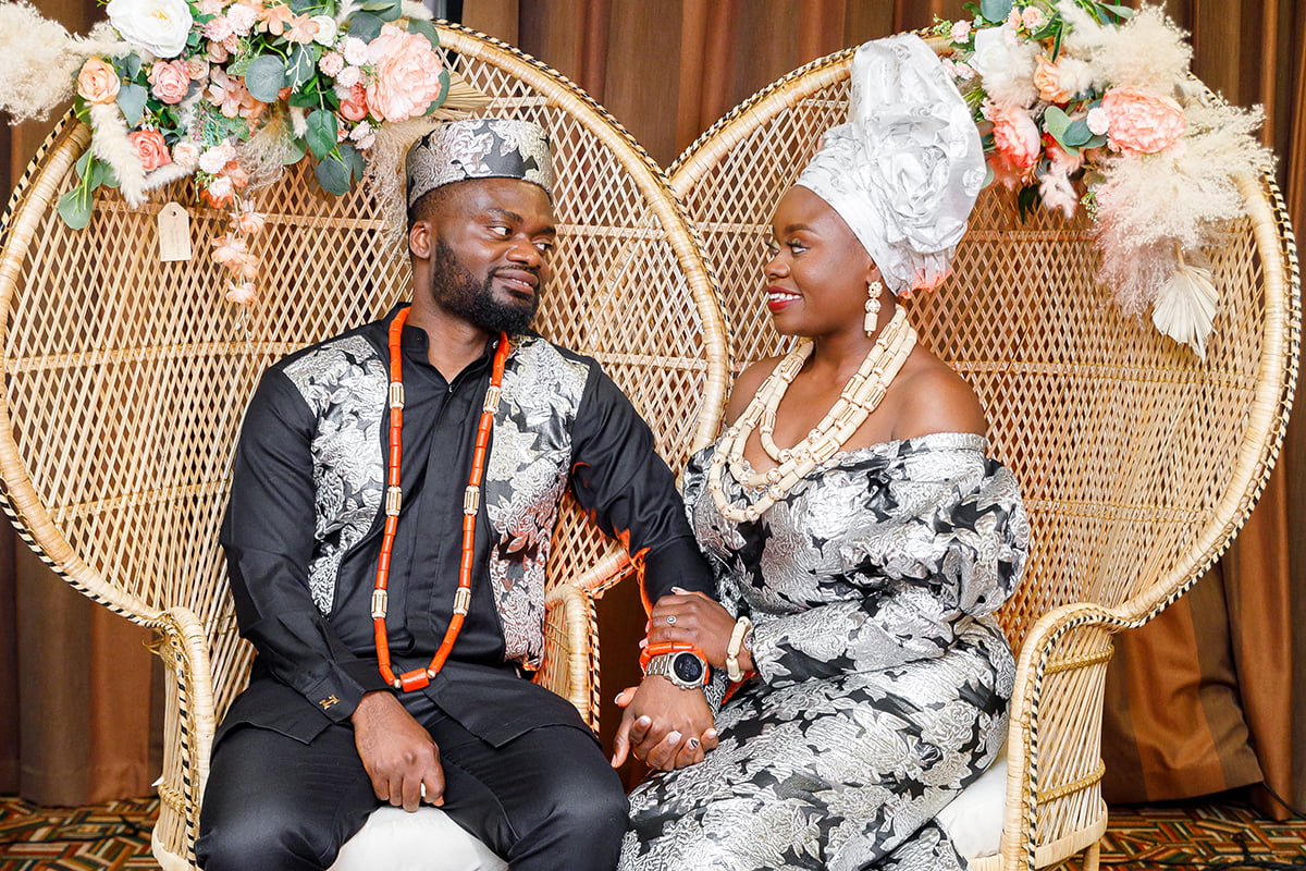 GLORIA & DARE TRADITIONAL WEDDING